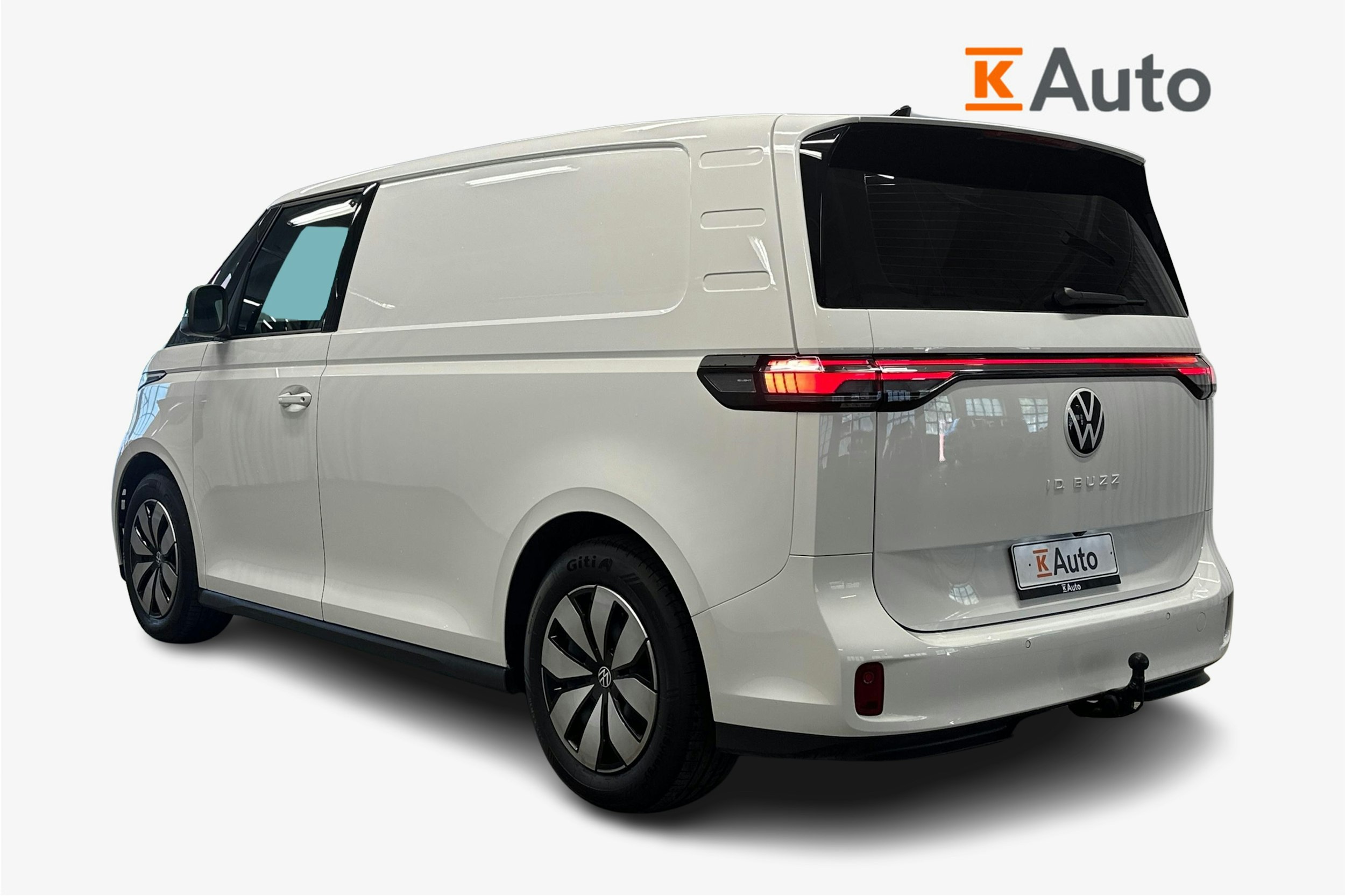 valkoinen Volkswagen ID. Buzz Cargo 2024 kuva 2.