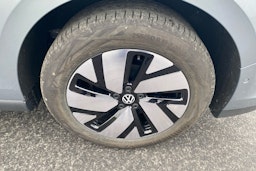 harmaa Volkswagen ID. Buzz Cargo 2024 kuva 9.