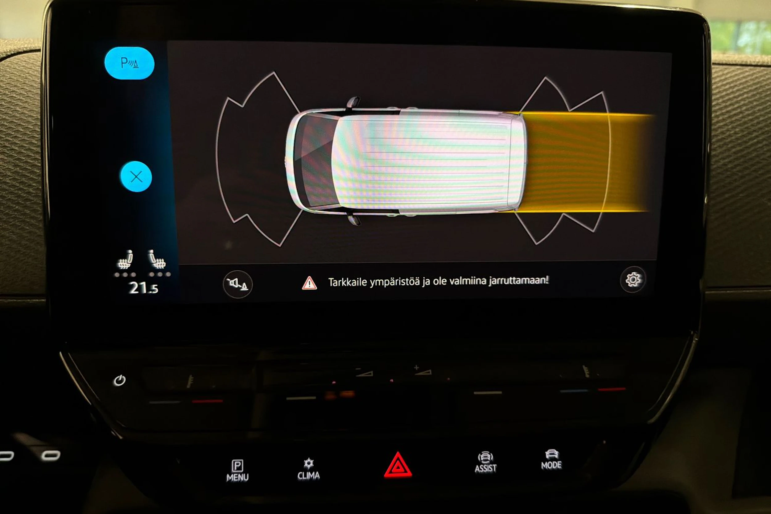 valkoinen Volkswagen ID. Buzz Cargo 2024 kuva 16.