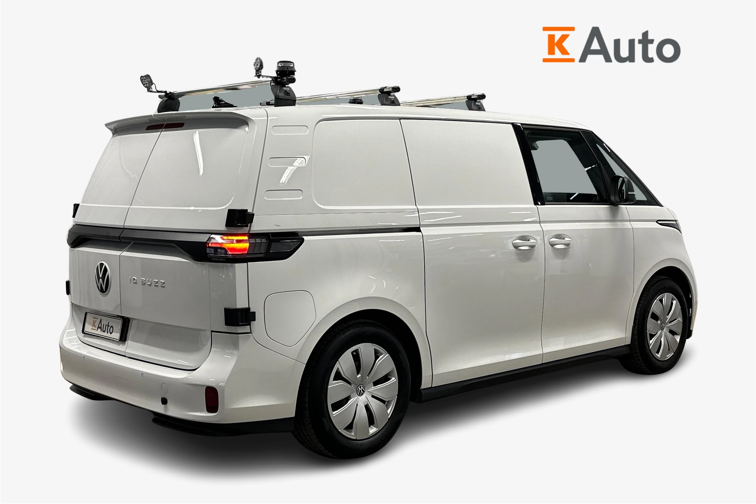 valkoinen Volkswagen ID. Buzz Cargo 2024 kuva 2.