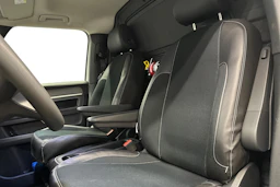 valkoinen Volkswagen ID. Buzz Cargo 2024 kuva 8.