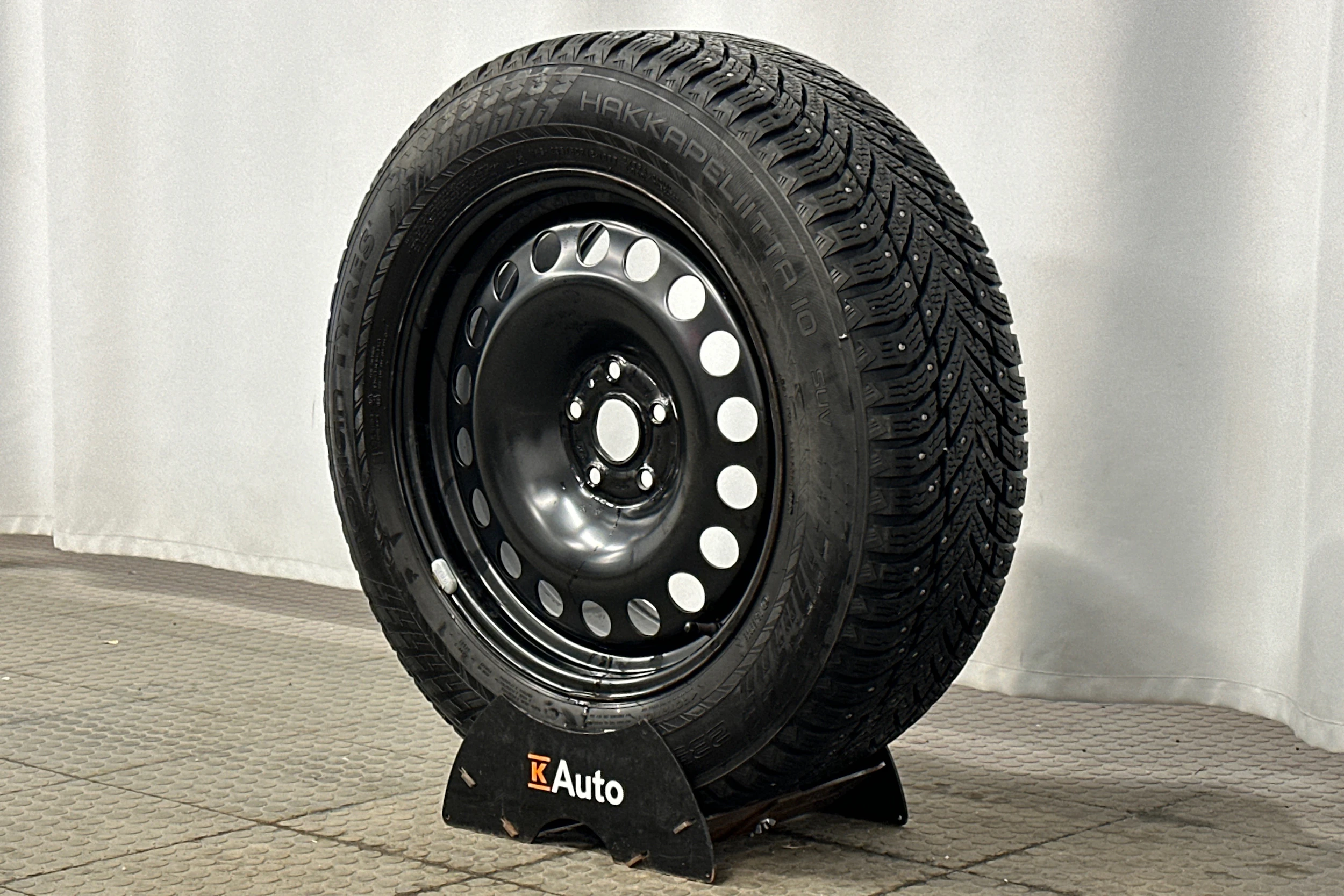 valkoinen Volkswagen ID. Buzz Cargo 2024 kuva 10.