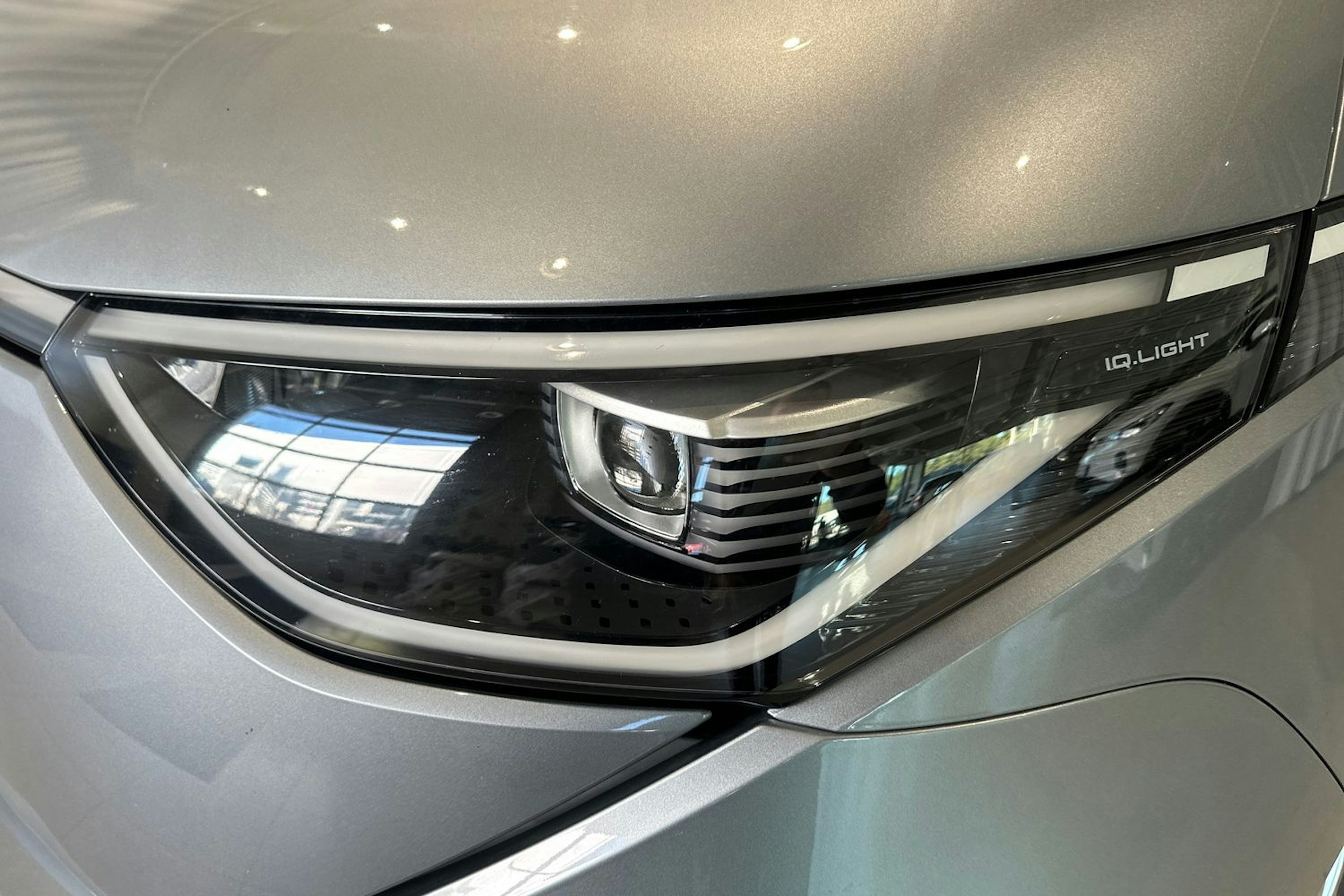 harmaa Volkswagen ID. Buzz Cargo 2024 kuva 17.