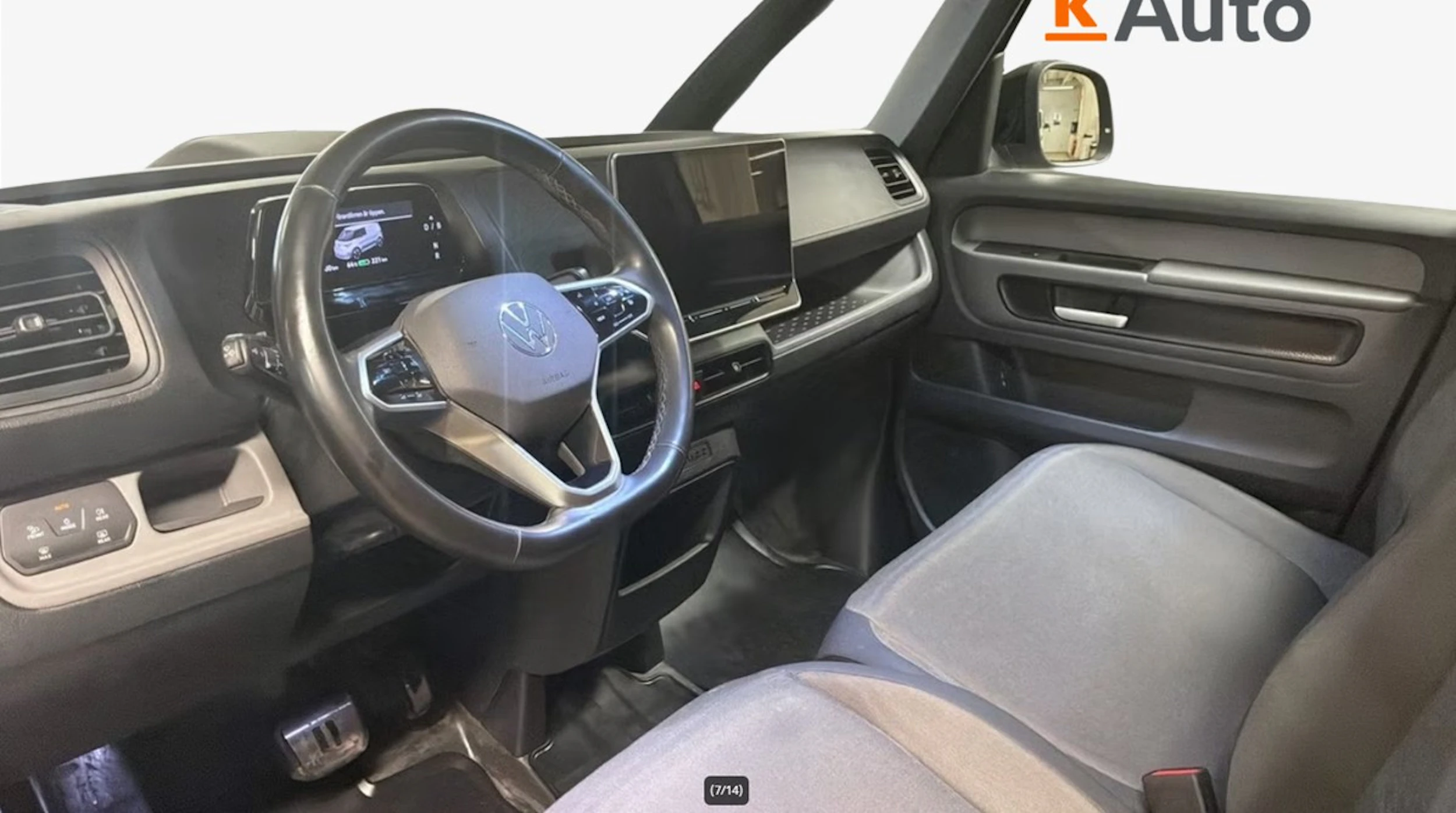 met. harmaa Volkswagen ID. Buzz Cargo 2025 kuva 7.