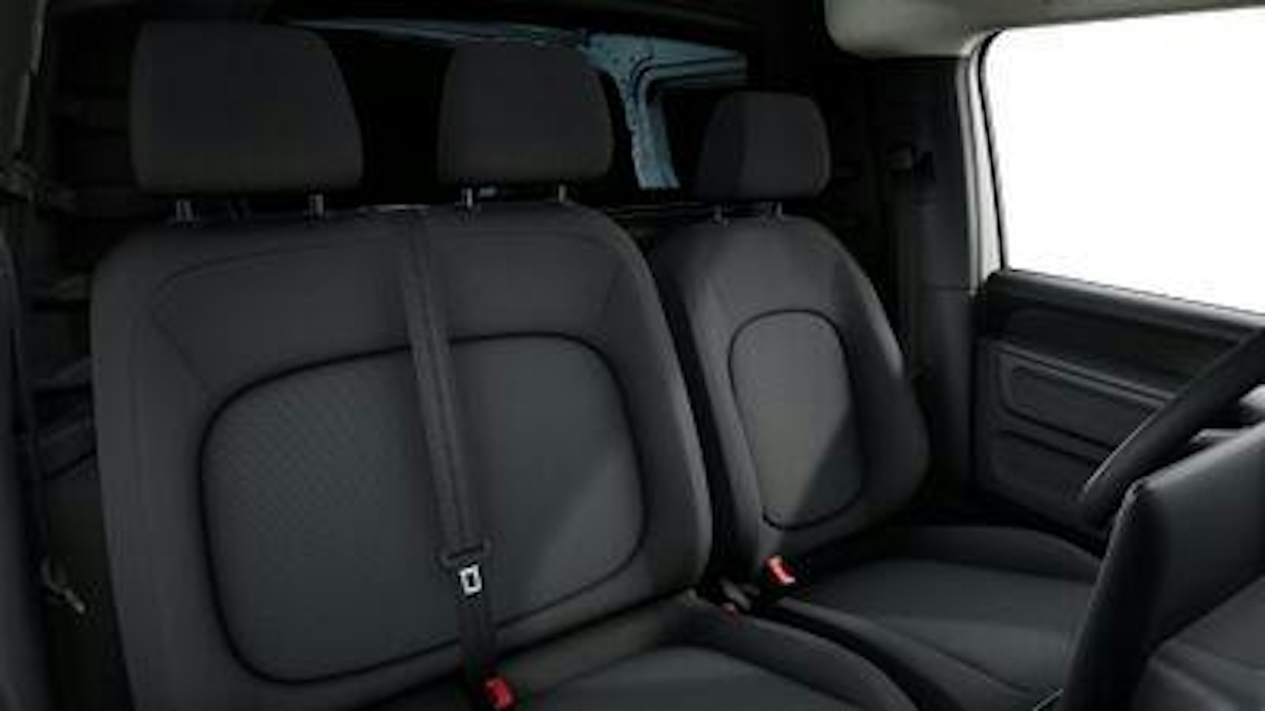 Candy White -valkoinen normaaliväri Volkswagen ID. Buzz Cargo 2026 kuva 8.