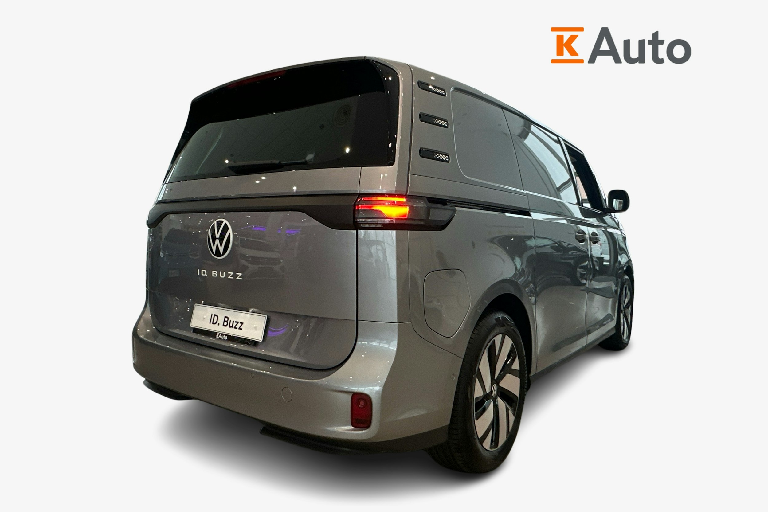 harmaa Volkswagen ID. Buzz Cargo 2025 kuva 2.