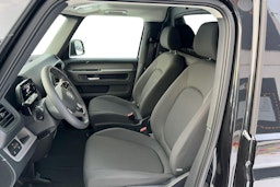 Musta Volkswagen ID. Buzz Cargo 2025 kuva 11.