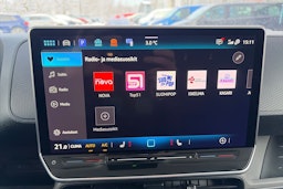 Musta Volkswagen ID. Buzz Cargo 2025 kuva 15.