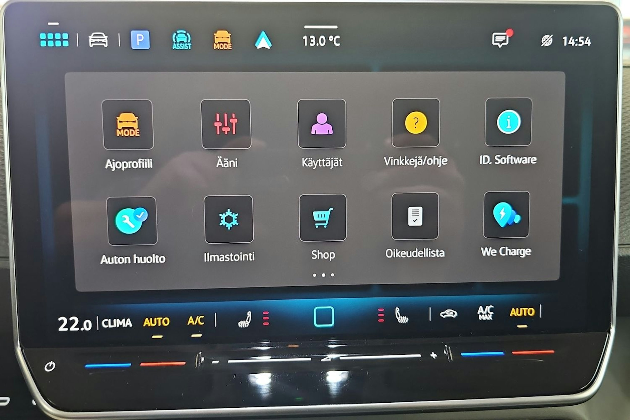 met. musta Volkswagen ID. Buzz Cargo 2025 kuva 17.