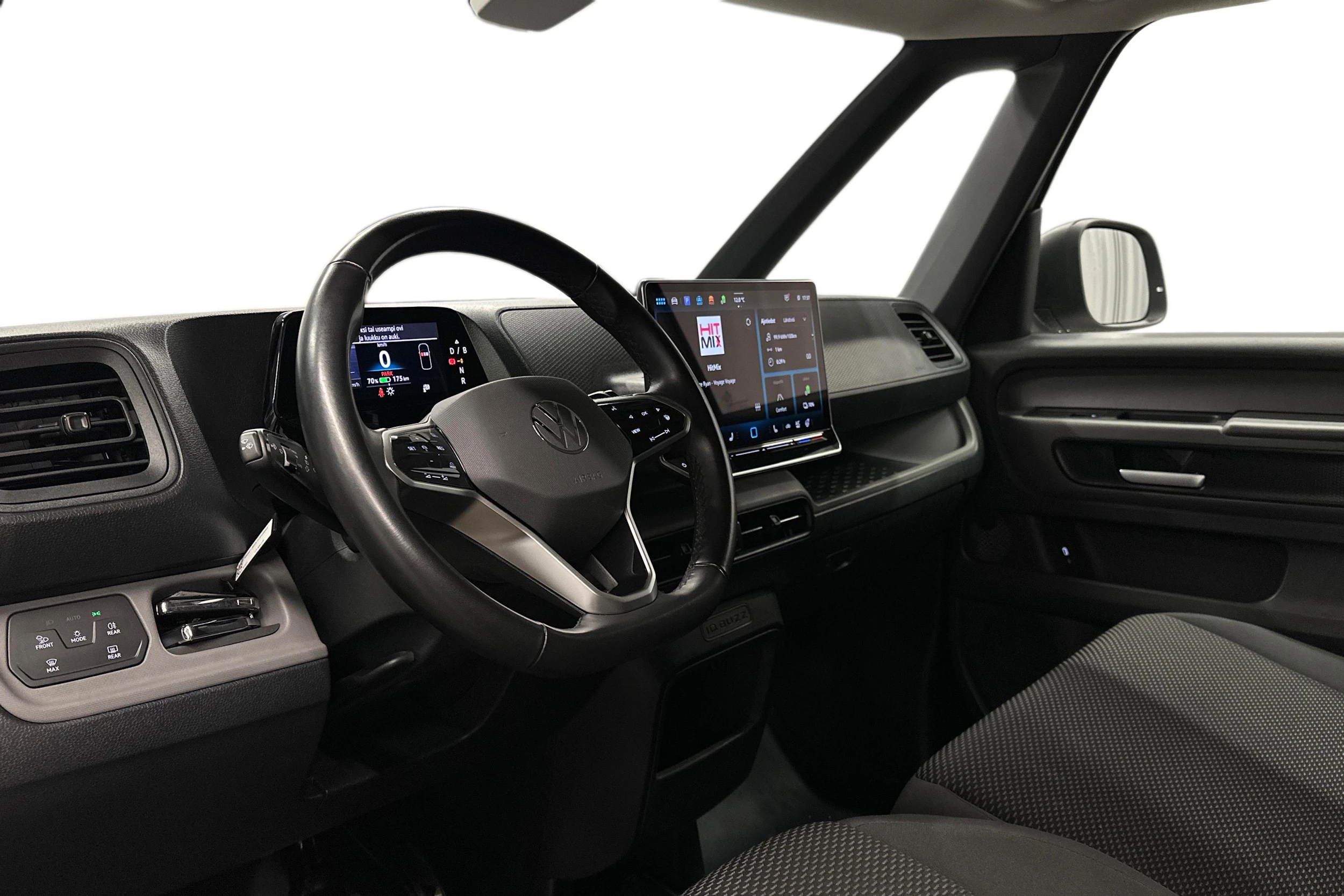 valkoinen Volkswagen ID. Buzz Cargo 2025 kuva 6.