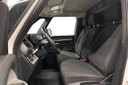 valkoinen Volkswagen ID. Buzz Cargo 2025 kuva 8.