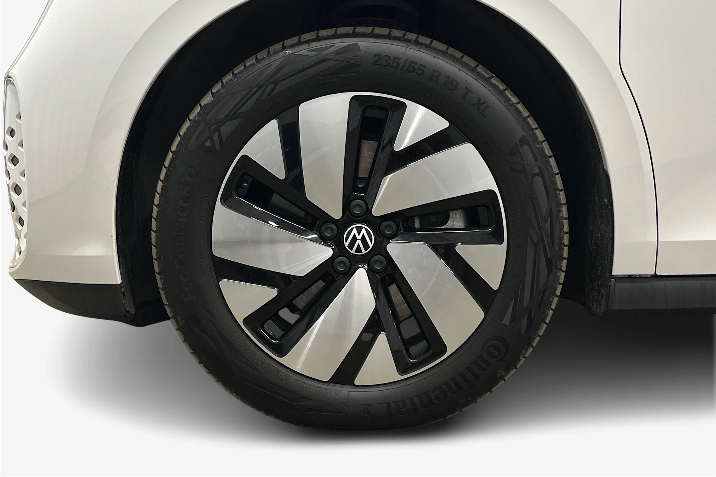 valkoinen Volkswagen ID. Buzz Cargo 2025 kuva 9.