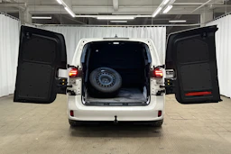 valkoinen Volkswagen ID. Buzz Cargo 2025 kuva 11.