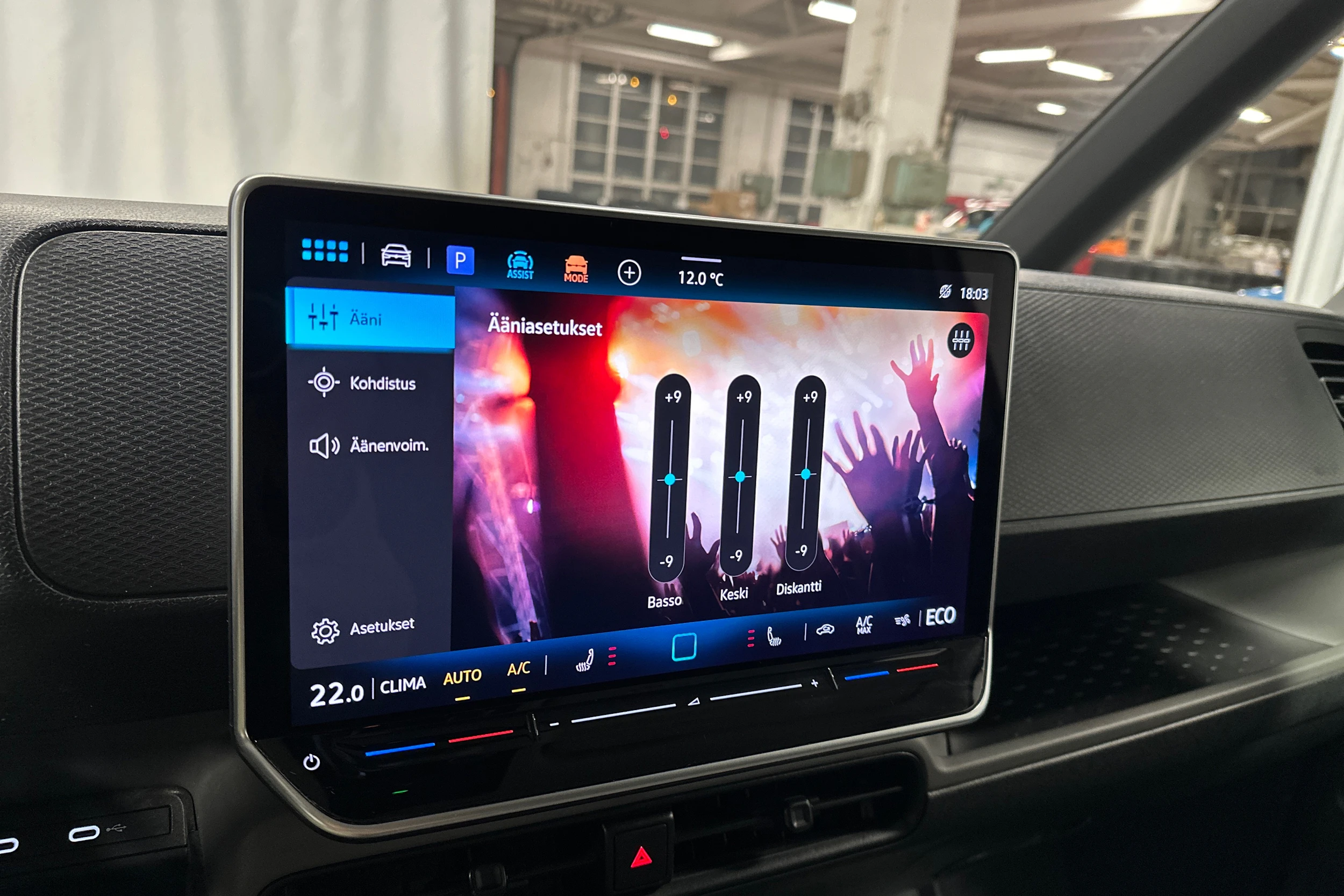 hopea Volkswagen ID. Buzz Cargo 2025 kuva 17.