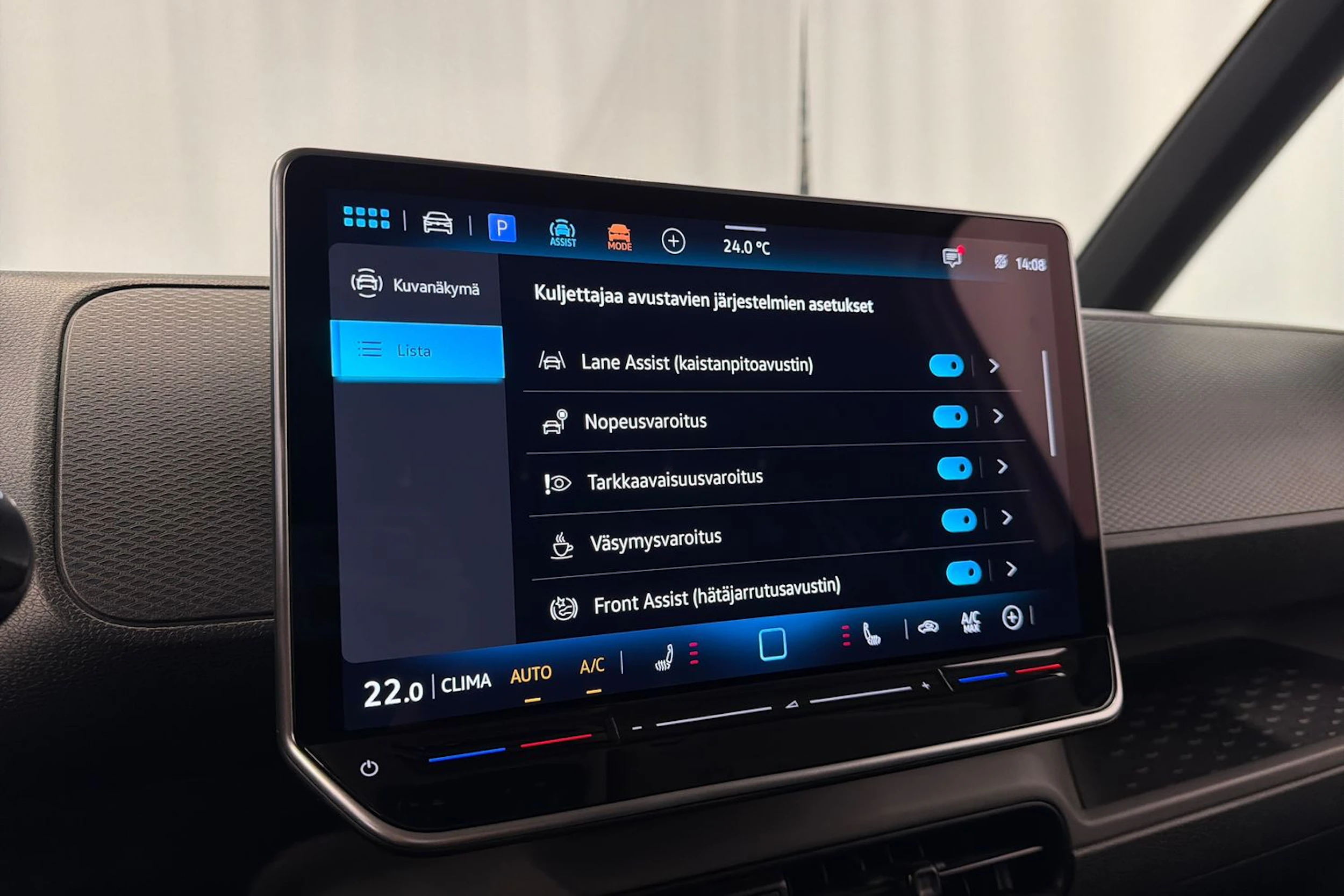 valkoinen Volkswagen ID. Buzz Cargo 2025 kuva 20.