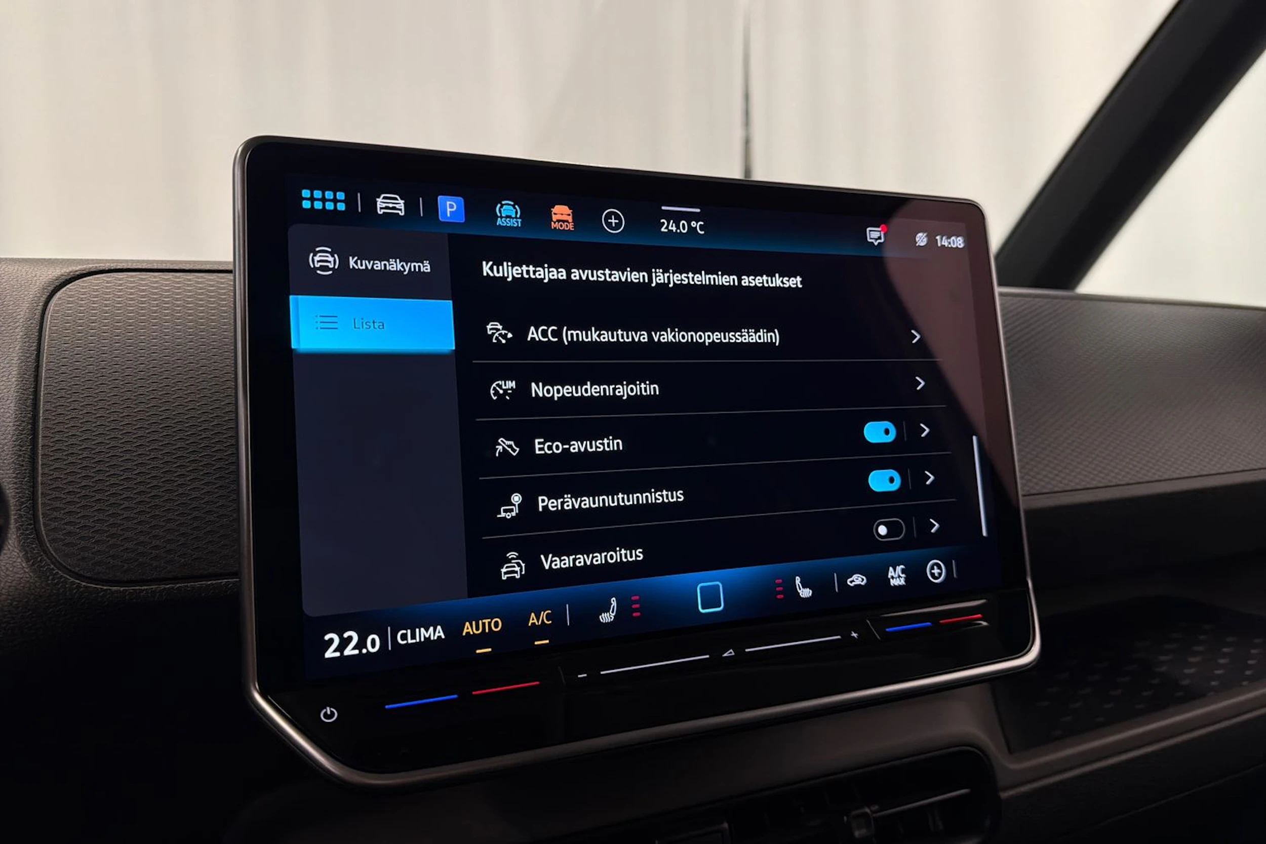 valkoinen Volkswagen ID. Buzz Cargo 2025 kuva 21.