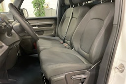 valkoinen Volkswagen ID. Buzz Cargo 2025 kuva 8.