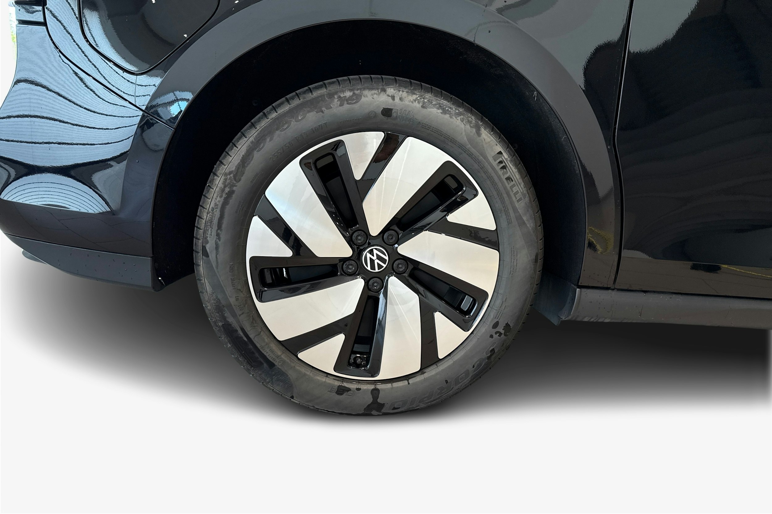 Musta Volkswagen ID. Buzz Cargo 2025 kuva 9.