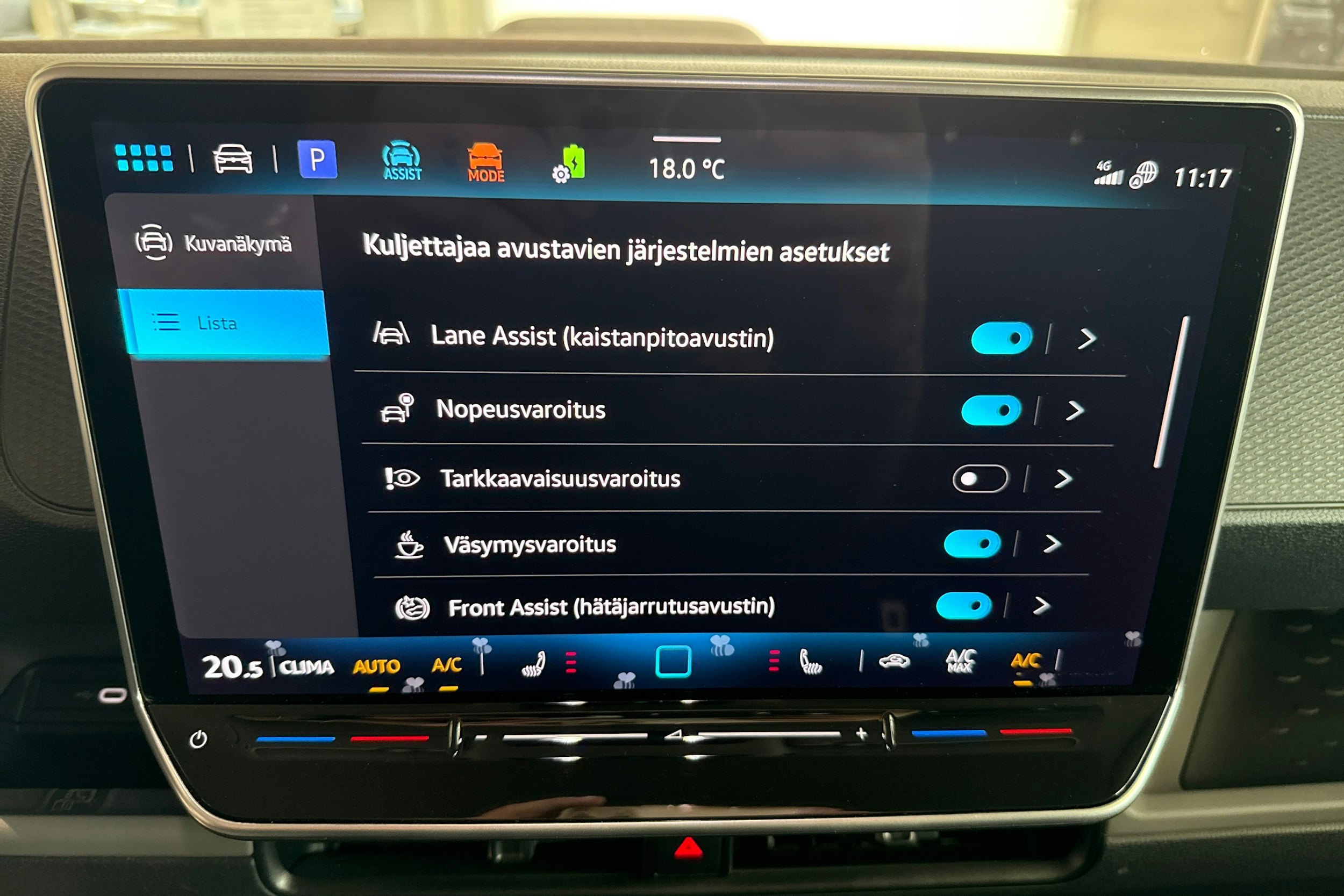valkoinen Volkswagen ID. Buzz Cargo 2025 kuva 23.