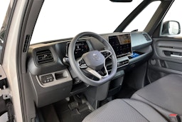 valkoinen Volkswagen ID. Buzz Cargo 2025 kuva 5.