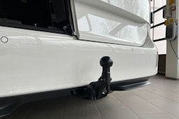 valkoinen Volkswagen ID. Buzz Cargo 2025 kuva 10.