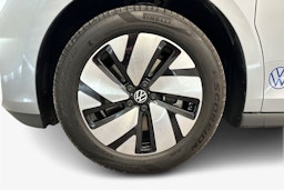 harmaa Volkswagen ID. Buzz Cargo 2025 kuva 11.
