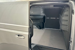 harmaa Volkswagen ID. Buzz Cargo 2025 kuva 13.