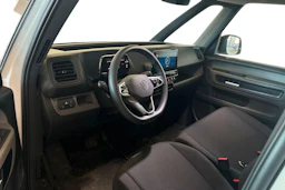 valkoinen Volkswagen ID. Buzz Cargo 2025 kuva 3.