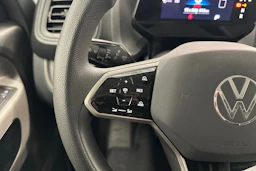 musta Volkswagen ID. Buzz Cargo 2025 kuva 15.