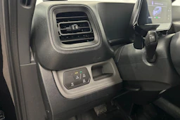 musta Volkswagen ID. Buzz Cargo 2025 kuva 24.