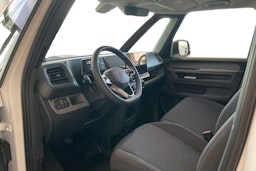 valkoinen Volkswagen ID. Buzz Cargo 2025 kuva 8.