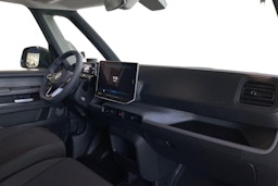 valkoinen Volkswagen ID. Buzz Cargo 2025 kuva 9.