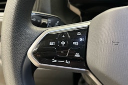 Musta Volkswagen ID. Buzz Cargo 2025 kuva 10.