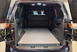 met. sininen Volkswagen ID. Buzz Cargo 2026 kuva 7.