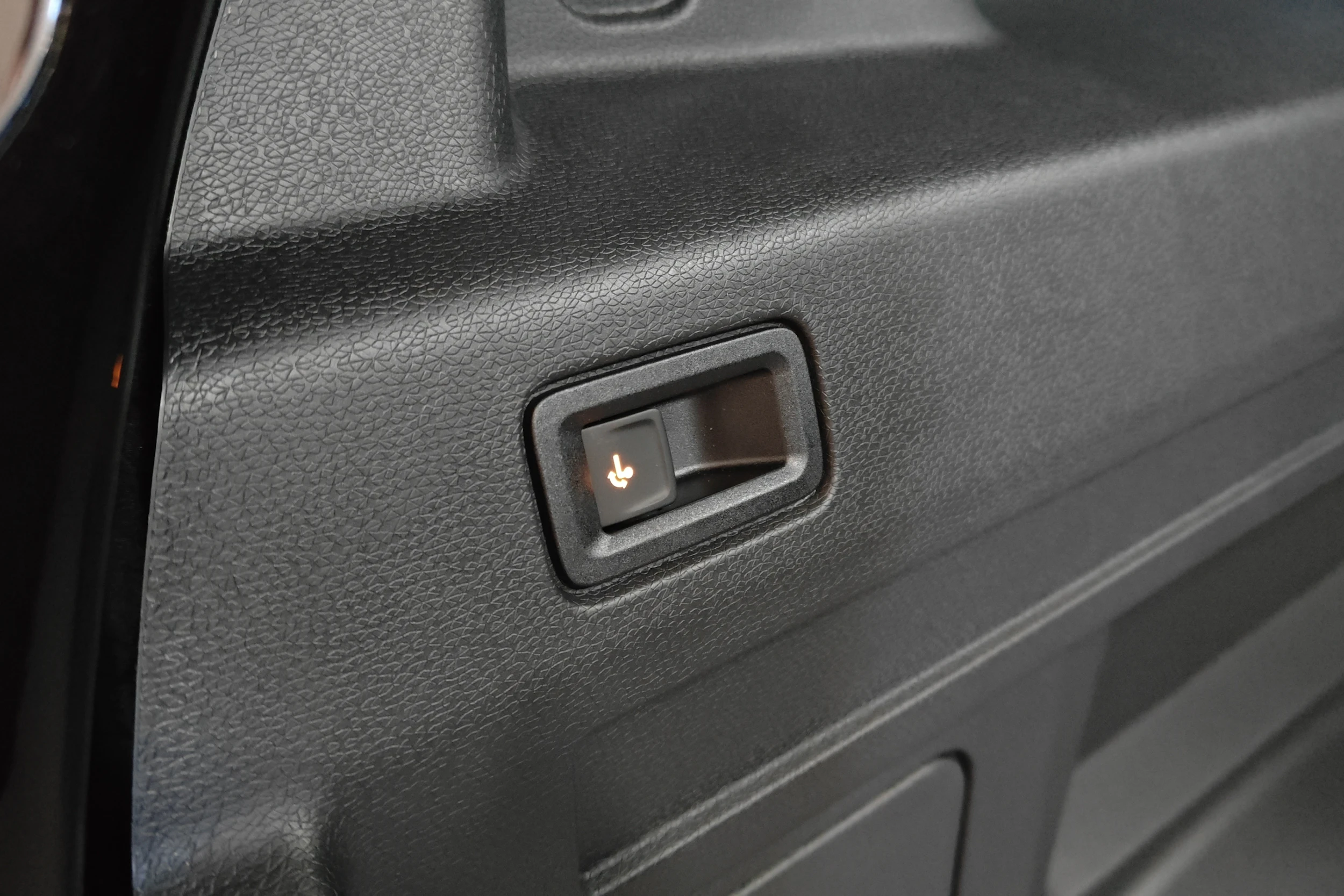 musta Volkswagen ID. Buzz Cargo 2026 kuva 16.