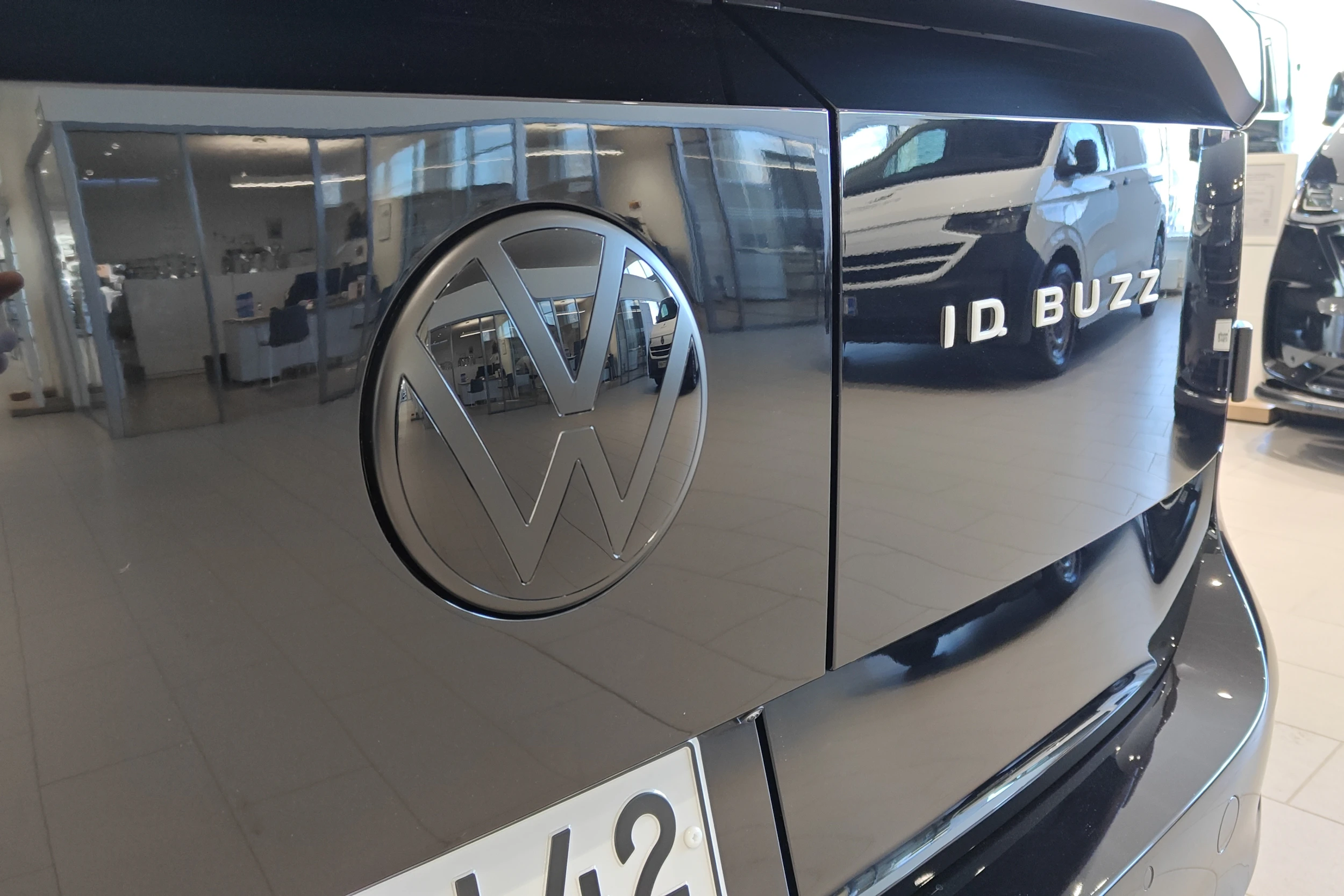 musta Volkswagen ID. Buzz Cargo 2026 kuva 29.