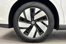 valkoinen Volkswagen ID. Buzz Cargo 2026 kuva 10.
