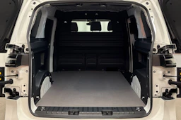 valkoinen Volkswagen ID. Buzz Cargo 2026 kuva 23.