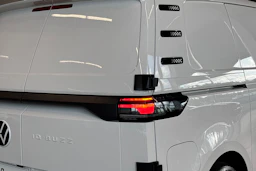 valkoinen Volkswagen ID. Buzz Cargo 2026 kuva 14.