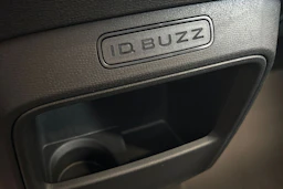 valkoinen Volkswagen ID. Buzz Cargo 2026 kuva 36.