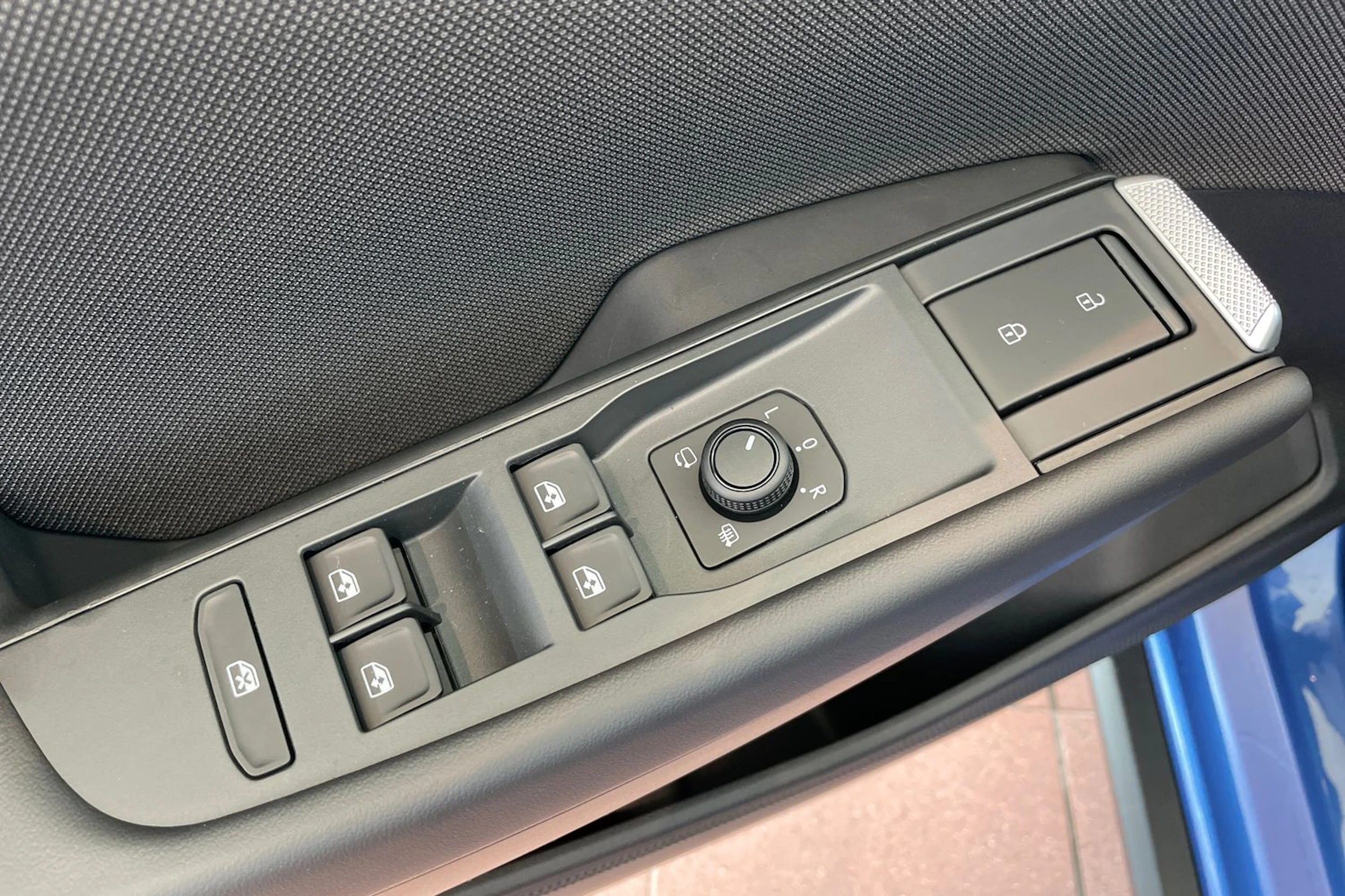 sininen Volkswagen ID. Polo 2026 kuva 11.