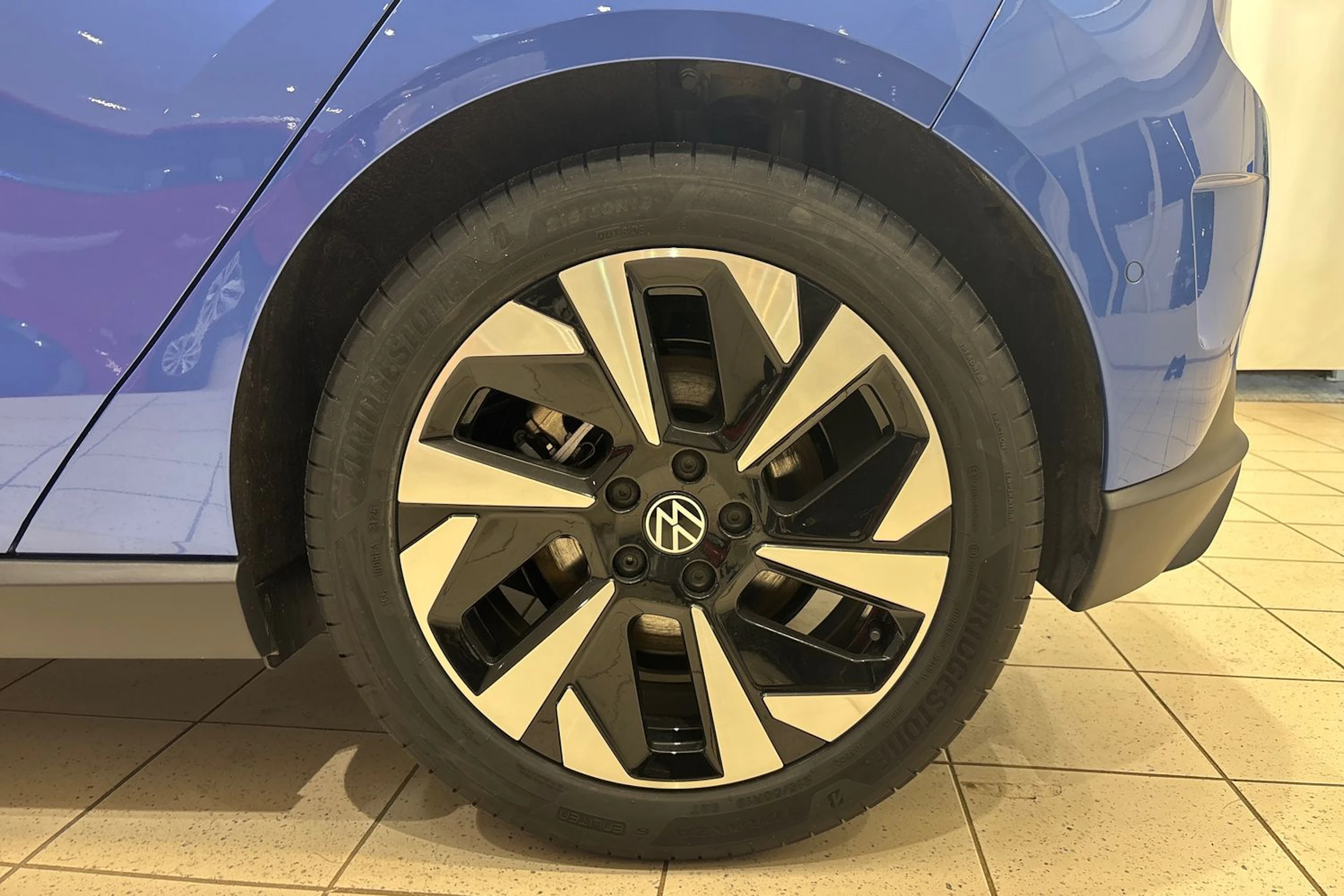 sininen Volkswagen ID. Polo 2026 kuva 10.
