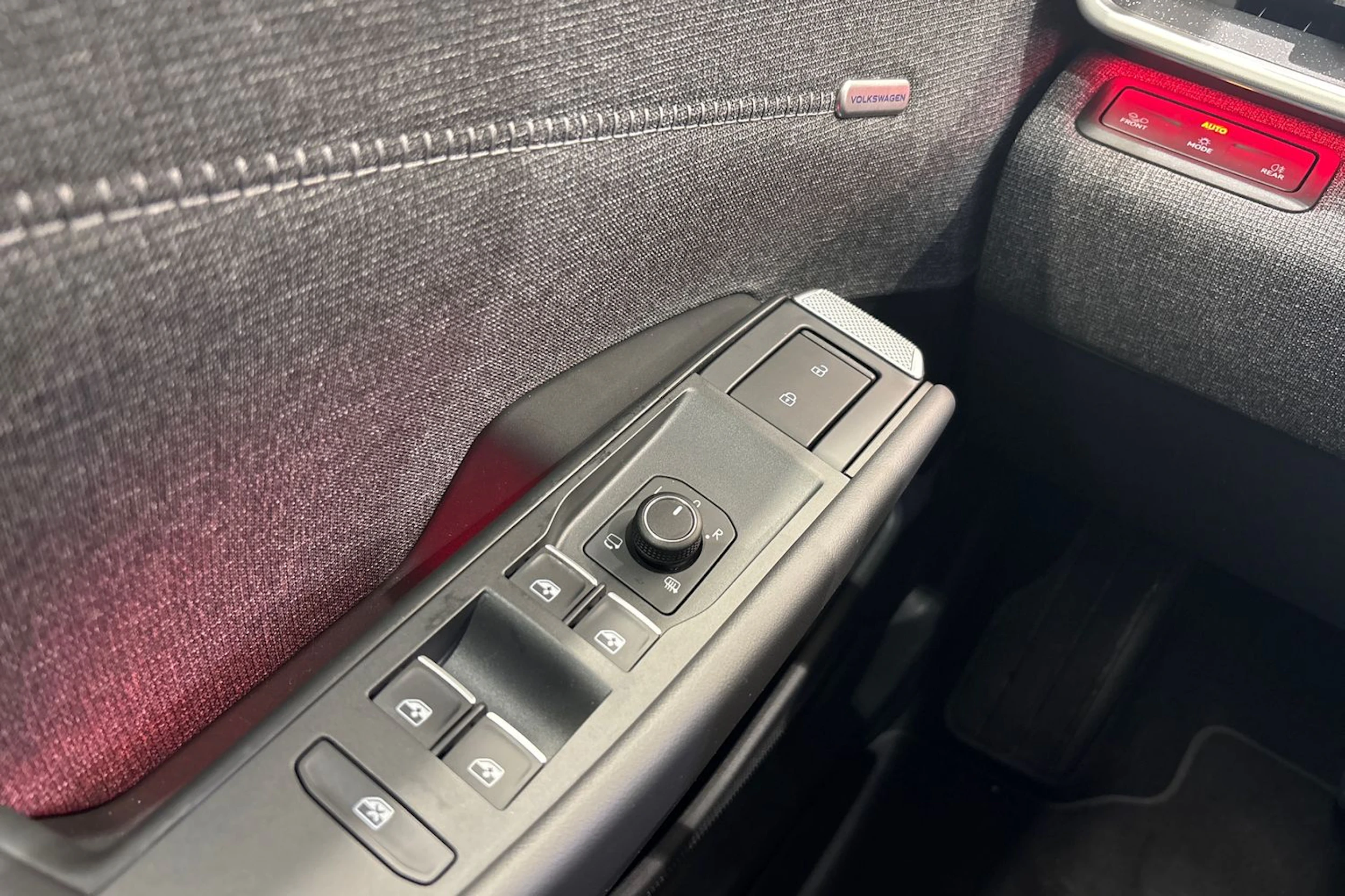 sininen Volkswagen ID. Polo 2026 kuva 13.