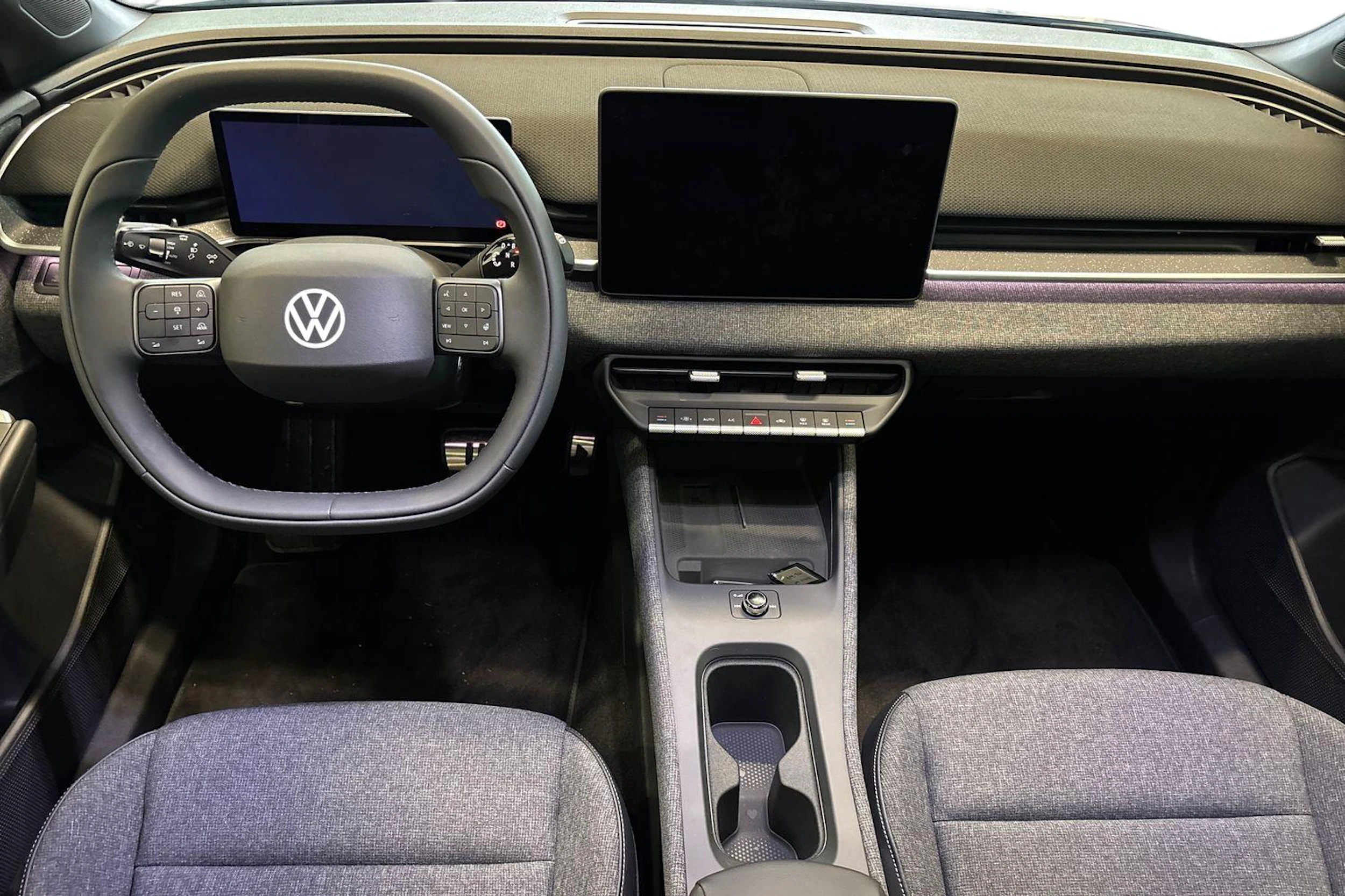 sininen Volkswagen ID. Polo 2026 kuva 7.