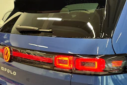 sininen Volkswagen ID. Polo 2026 kuva 12.