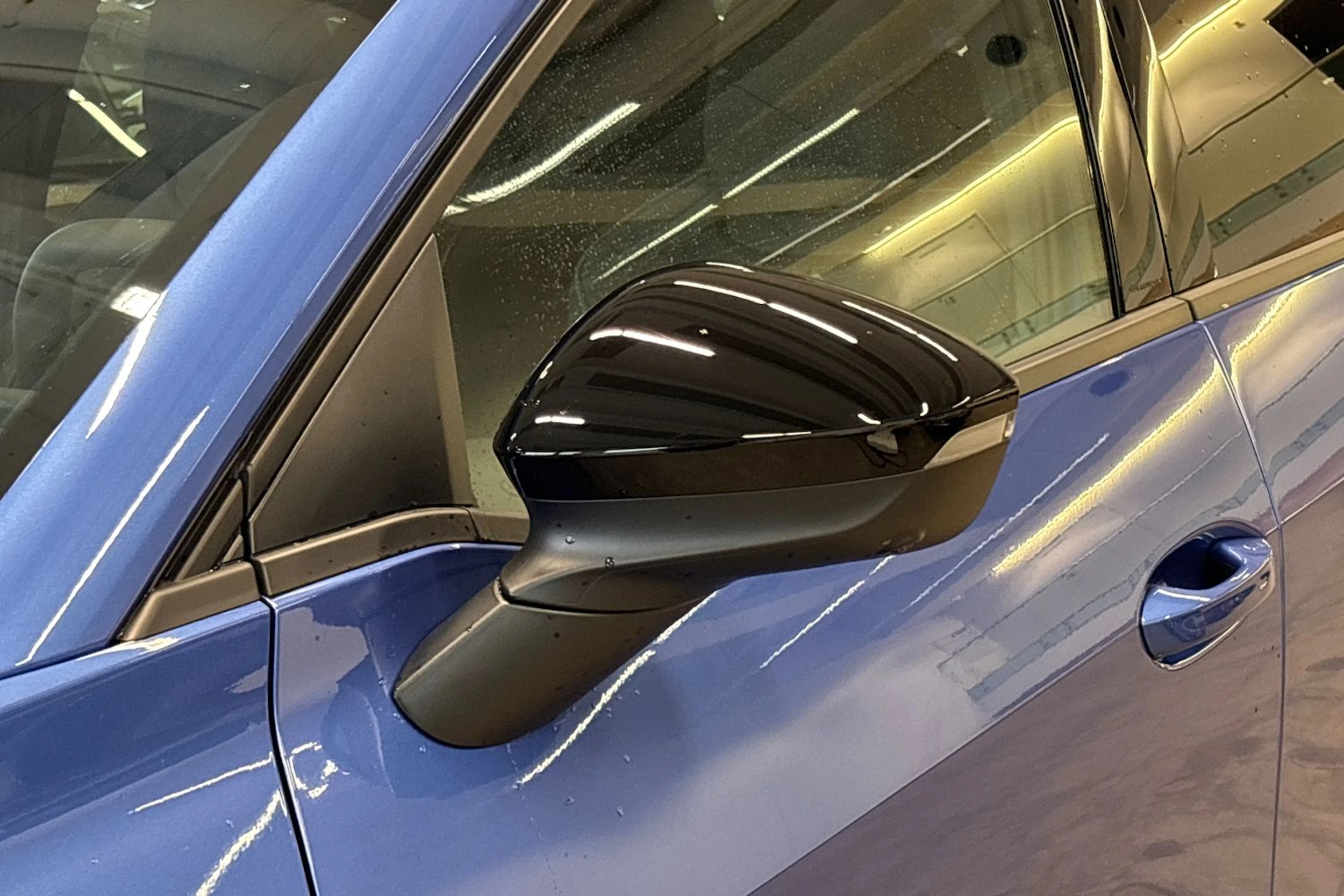sininen Volkswagen ID. Polo 2026 kuva 14.