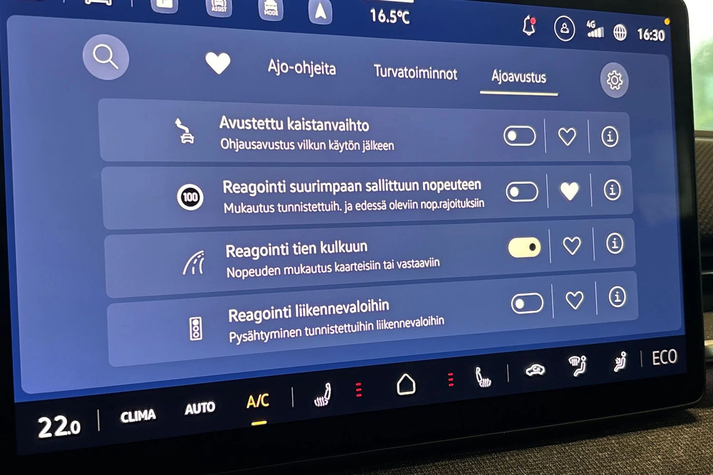 sininen Volkswagen ID. Polo 2026 kuva 31.