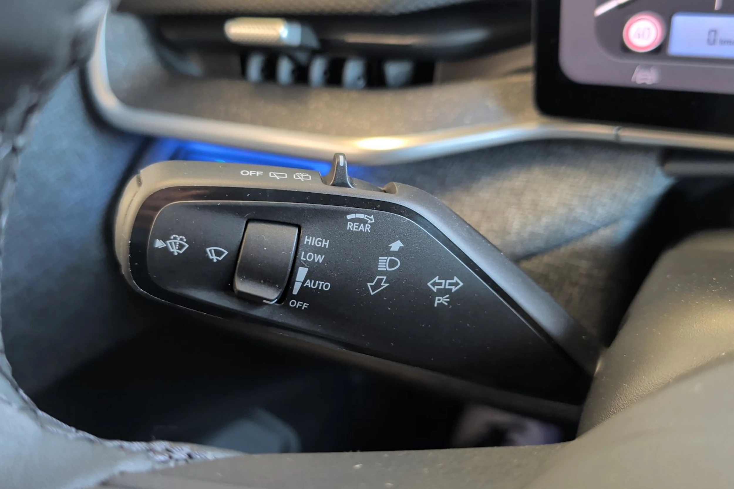 valkoinen Volkswagen ID. Polo 2026 kuva 30.