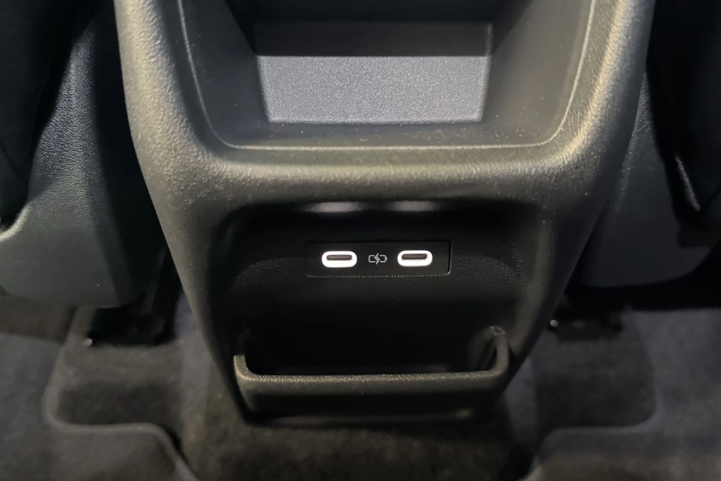 valkoinen Volkswagen ID. Polo 2026 kuva 34.