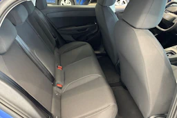 sininen Volkswagen ID. Polo 2026 kuva 12.